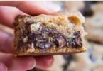 Keto Chocolate Chip Cookie Bars