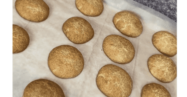 Keto Snickerdoodle Shortbread Cookies