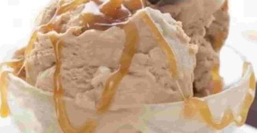 Keto-salted caramel ice cream